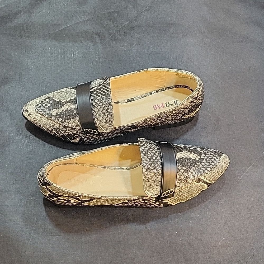 Justfab Snake Print Slip-On Pointed Toe Women's L… - image 5